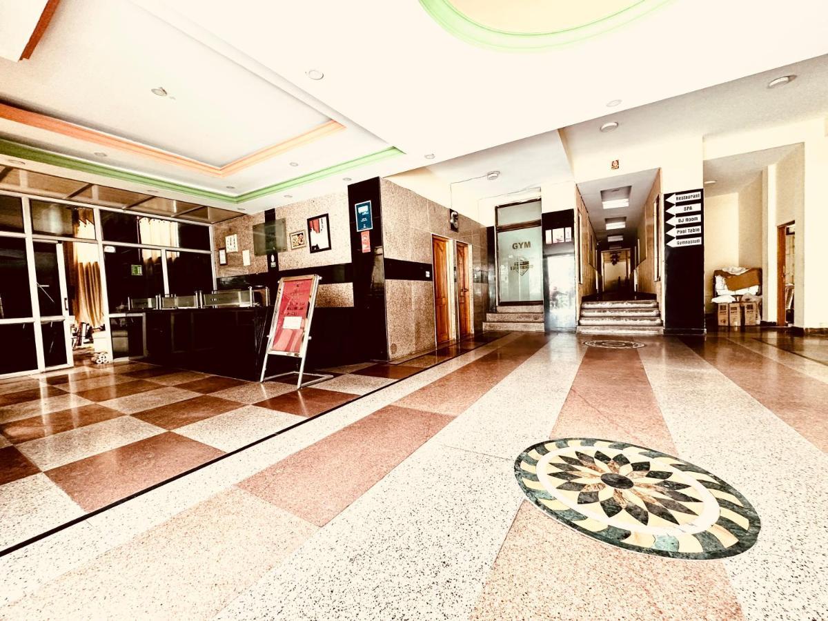 Hotel Grand Kalinga - Near Volvo Bus Stand Manali Ngoại thất bức ảnh