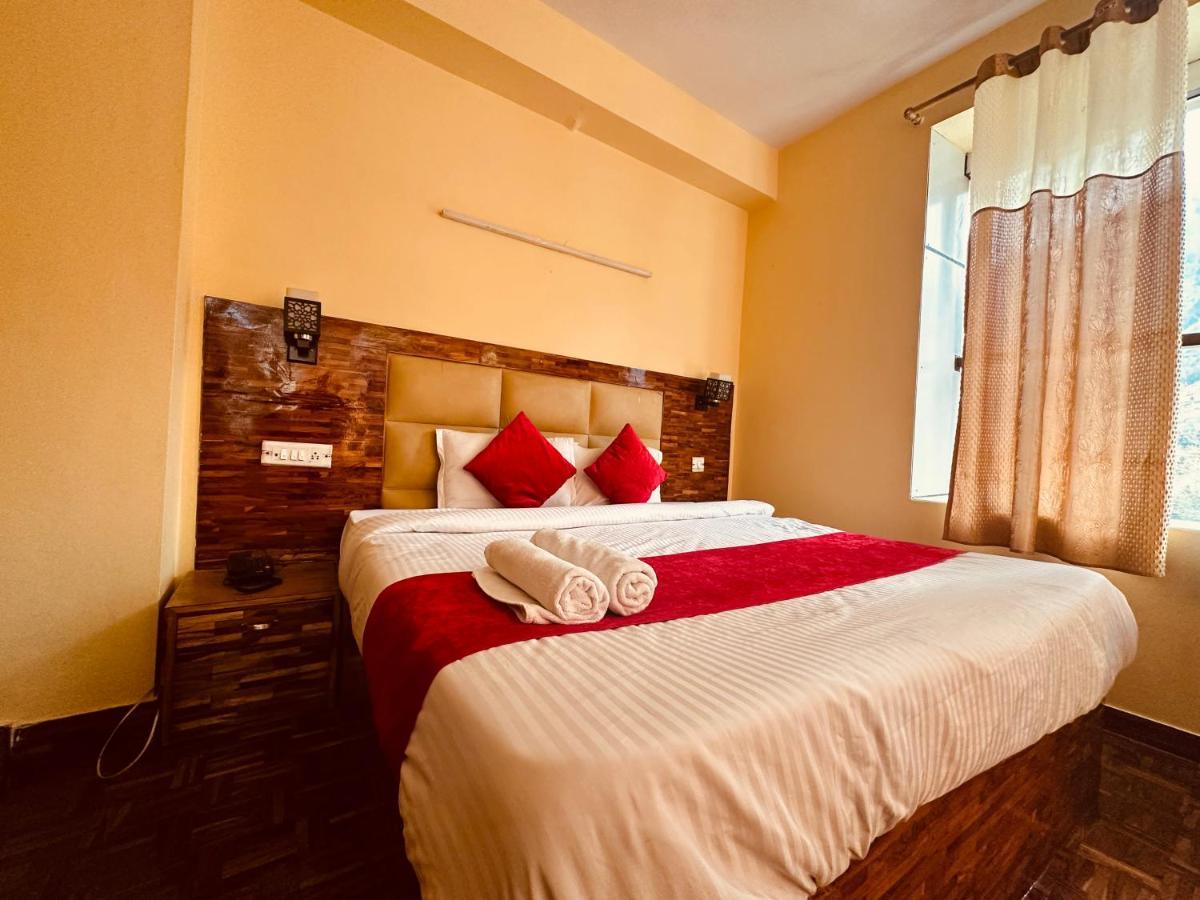 Hotel Grand Kalinga - Near Volvo Bus Stand Manali Ngoại thất bức ảnh
