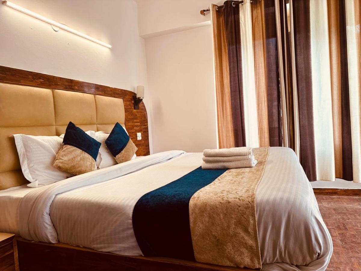 Hotel Grand Kalinga - Near Volvo Bus Stand Manali Ngoại thất bức ảnh